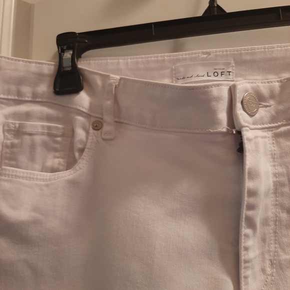 Jeans - Picture 2 of 3